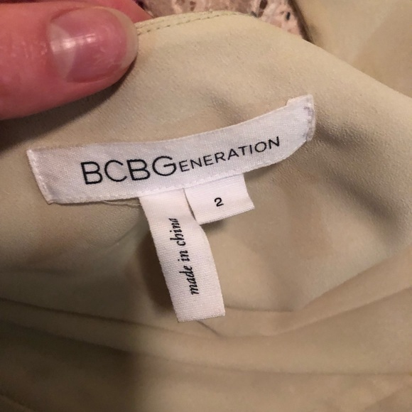 Light green cocktail dress - Picture 2 of 4